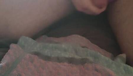 Just a quick kneeling nut