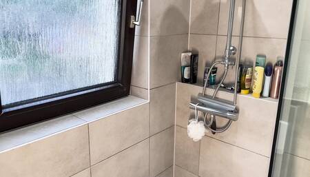 Hot Shower Video  -  Heißes Dusch-Video