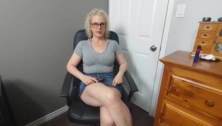 The Sex Therapist: Hard 4 Heels