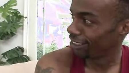 Nikki Hunter And Lola Foxx Are A Mommy And Gangster