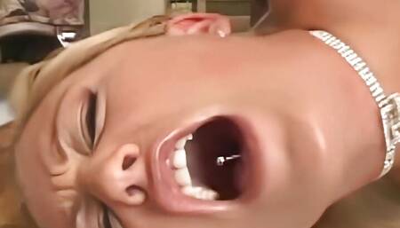 Sluty Blonde Staci Thorn Gets Her Big Ass Gaped