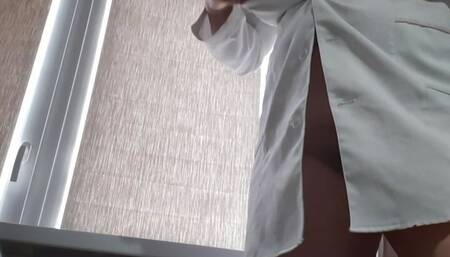 I got so turned on by a patient that I decided to masturbate at work - Lesbian-candys