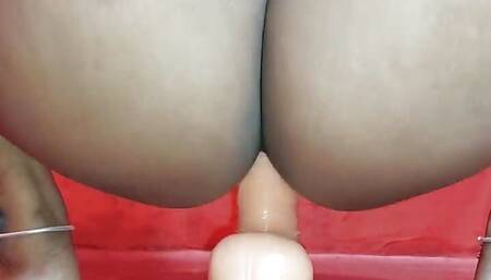 Homemade Tamil Mahi aunty ridding the sex toy strapon so hot and so cute with hot moaning sound...