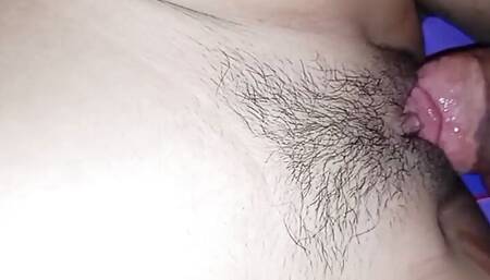 Malay girl with a narrow pussy, it's hard to enter and sigh for pleasure