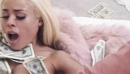 Wild Thots Tape With Xander Corvus, Luna Performer, Angela White - Brazzers Official