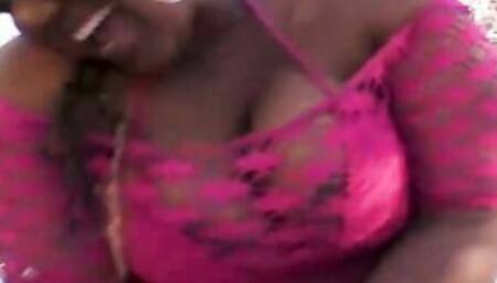 Skyy African And Show Gurl Have A 3-Way