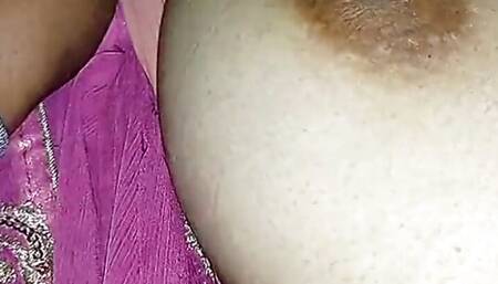 Ye ratnawali bhabhi ke pahala video hai video jarur dekhe aur dhayan de se dekhe