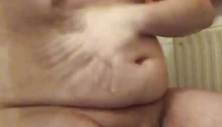 Fat teen seeks feeder