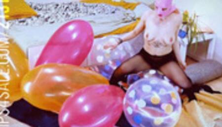ANN014 - Balloon Bunch Under My Nyloned Pussy LD