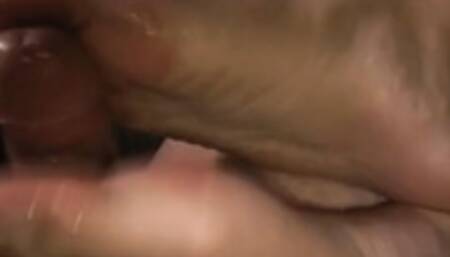 POLLY TALENTED FOOTJOB - FULL HD