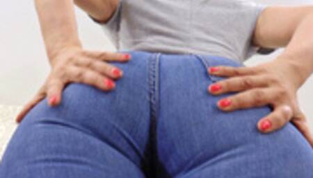 Countdown wipe and worship jeans asses!