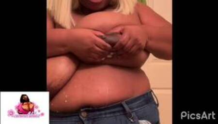CaramelDeluxeXO