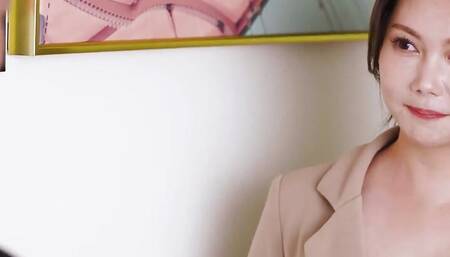 Big boobs mature milf with cute face have sex in the hotel