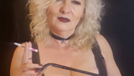 Your smoking Mistress teaches you to obey her*Crop*Leather bodice*120sEve*human Ashtray RP*