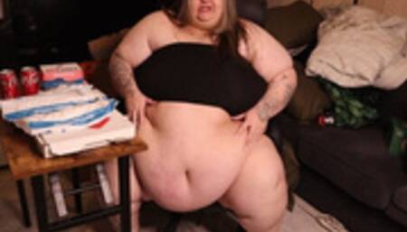 Post weigh-in Stuffing PIZZA ????