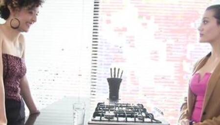 TUVENGANZA - Turned On Latina Victoria Baileys Needs A New Boyfriend To Banged! - MAMACITAZ