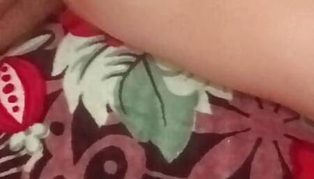 Li bra yhwi mrati marhba bih ykhali msag f privi wli brat thawa hta hiya marhba biha doz privi