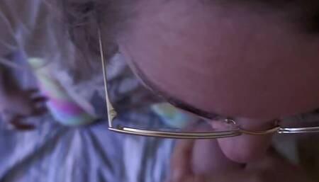 Wife Gives Blowjob and Swallows Cumshot