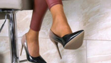 eam23 Christianes high heels and boots (mp4-FHD)