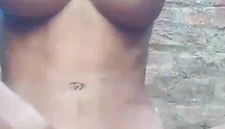 Hay meri pusssy tadap rhi hai koi meri bur ki pyas bujhao plz full hd leak pusssy