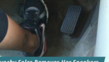 Scrunchy Soles Removes Her Sneakers