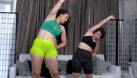 Goddess Marcy & Bailey Paige: Amazon Lift and Carry Workout - MP4 hd