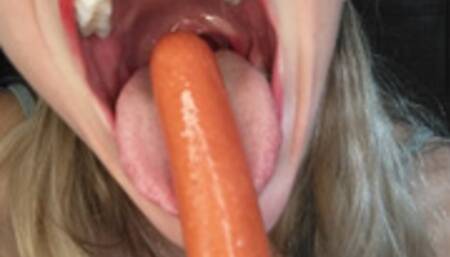 Hotdog sucking