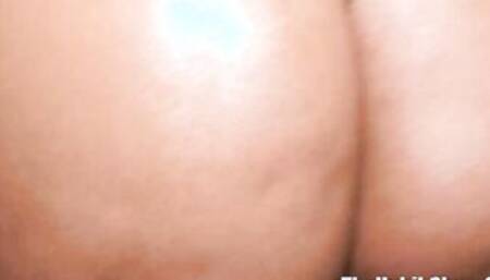 yuri dreamz long butt african n chinese pina loves deep throating long african john big coc