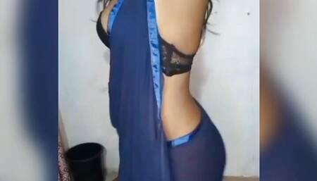 Andhra hot girl romance dancing with dirty talk about sex