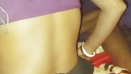 Chudai karvai Apne room per bulakar ek bacche ki step mom village desi step mom