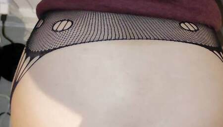 I cheat on my boyfriend at the party with his friend and he sticks his dick in me