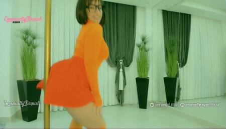 Velma Dinkley cosplay hot girl teasing at the pole dance and fucking with a guy