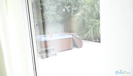 Sophisticated Riley Shae and Busty Blonde at hd dirt