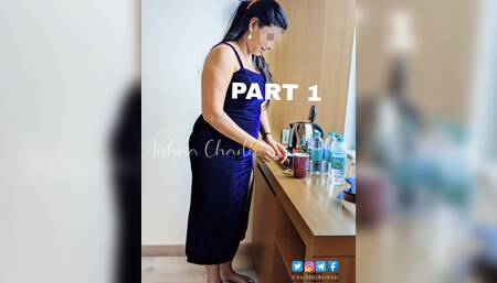 Desi Indian hot wife Aishaa teasing lover while Bathing And recorded Part 1