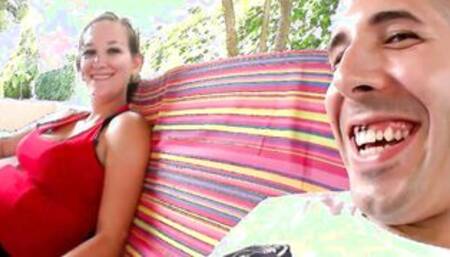 Natural skank with huge boobies having amateur sex