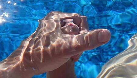 Underwater cum shot