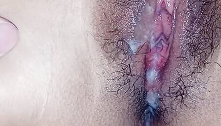 Akek malay pek narrow sighs the pleasure of squirting in pekk