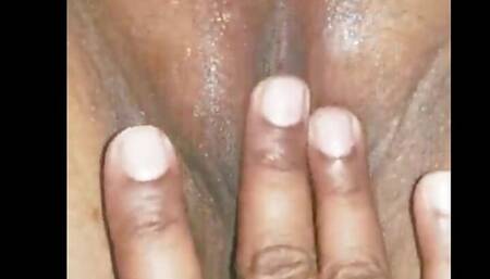 Seaved pussy fingering sex videos