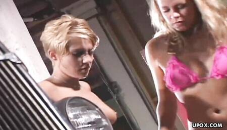 Beauteous Azalea Lee and Amber Wild's upox xxx