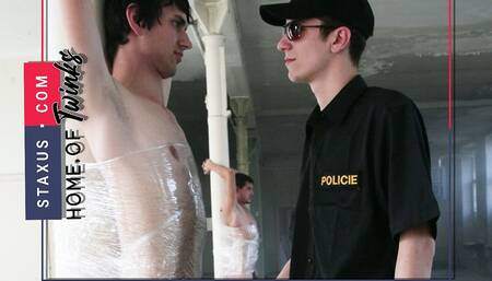 Staxus It’s a Lesson in Thuggery !