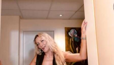 goddess German blonde Cougar inside ebony pantyhose on a pov Date