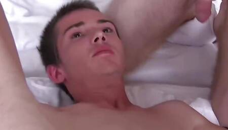 He Gets For Asshole Fucked At The Same Time - TWINK POP