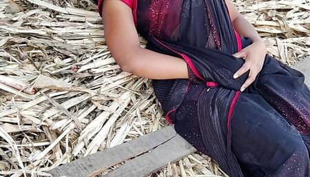 Komal ko bhais ko chara dalne bola tha to vahi par so gaye