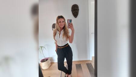 Urin Spiel zwischen Abygale-Fischer und Tamy-Love