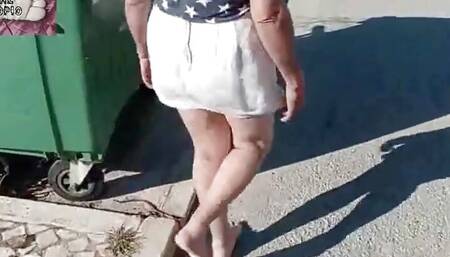 Moranguinho walking barefoot on street - part 1