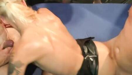 Drinking sperm during the sexsual group banged! sex party without condoms