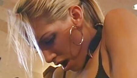 Slim bodied whore fucks her man on the stairs and then leave him