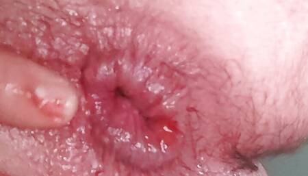 Playin with my Juicy pussy