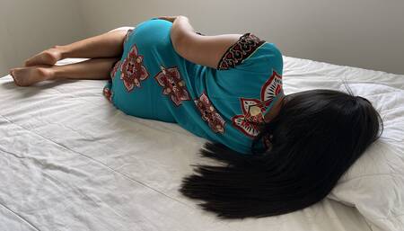 I throw a lot of milk with this beautiful ass of my neighbor Shaila