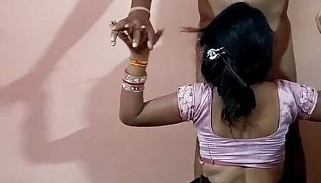 Desi bhabhi ne mera lund chusa